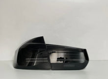 Lade das Bild in den Galerie-Viewer, RWAutomotive - CSL Laser Optik Rückleuchten 3er Reihe