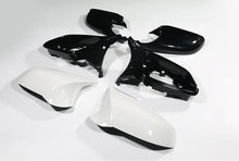 Load image into Gallery viewer, RWAutomotive Umbauset Weiß Spiegelgehäuse F20 F22 F23 F30 F31 F32 F34 F36 F87
