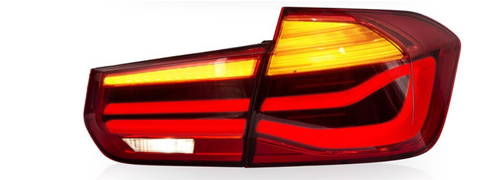 LED Rückleuchte für BMW F30 - Rotes Lichtsignal bei Bremsung oder Warnblinklicht